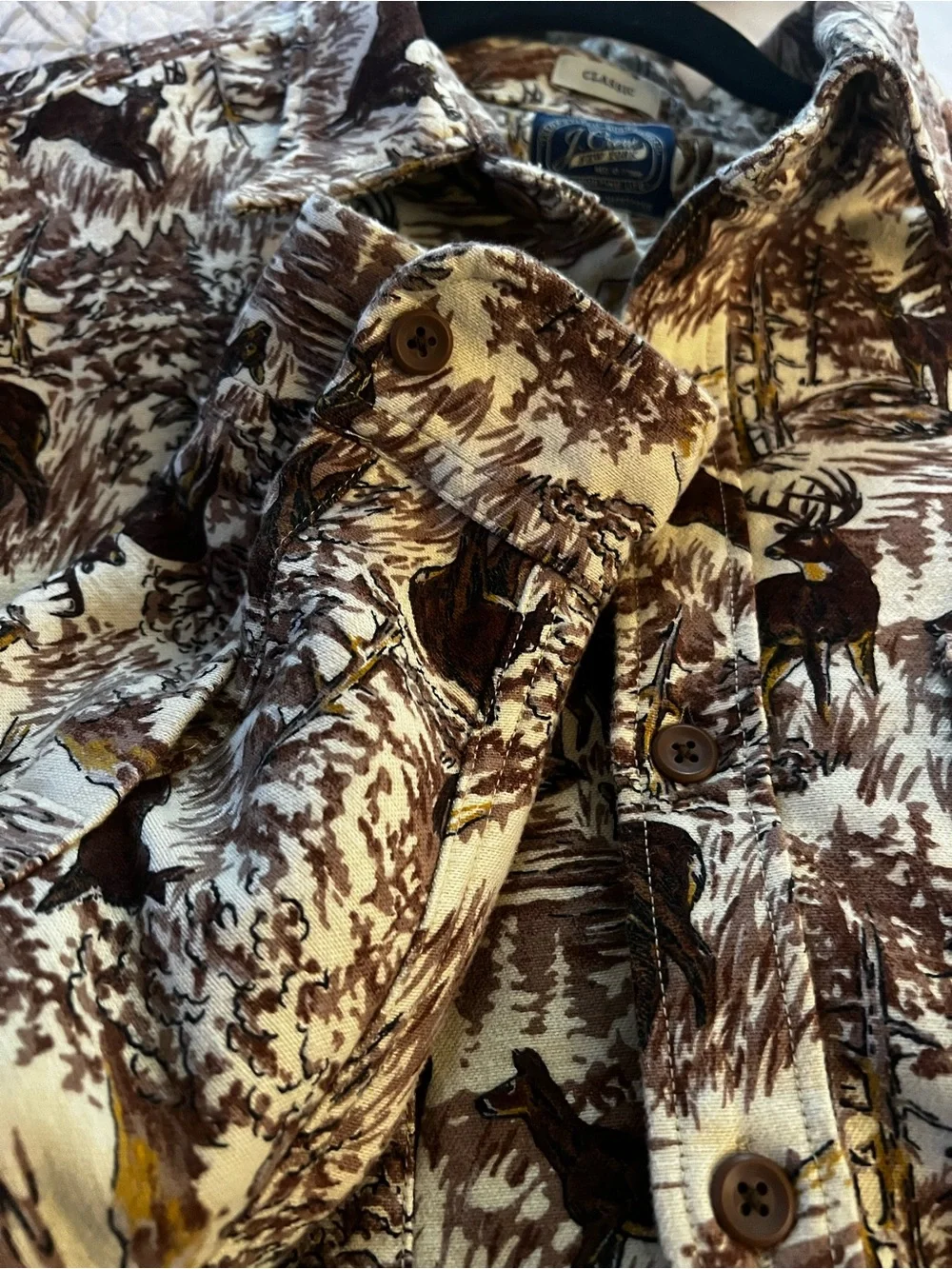 GORGEOUS RARE Vintage JCREW Heavyweight Chamois Button Down Fall Deer Pattern 🦌